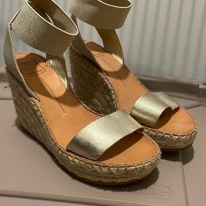 Dolce Vita Gold Shimmer Wedges